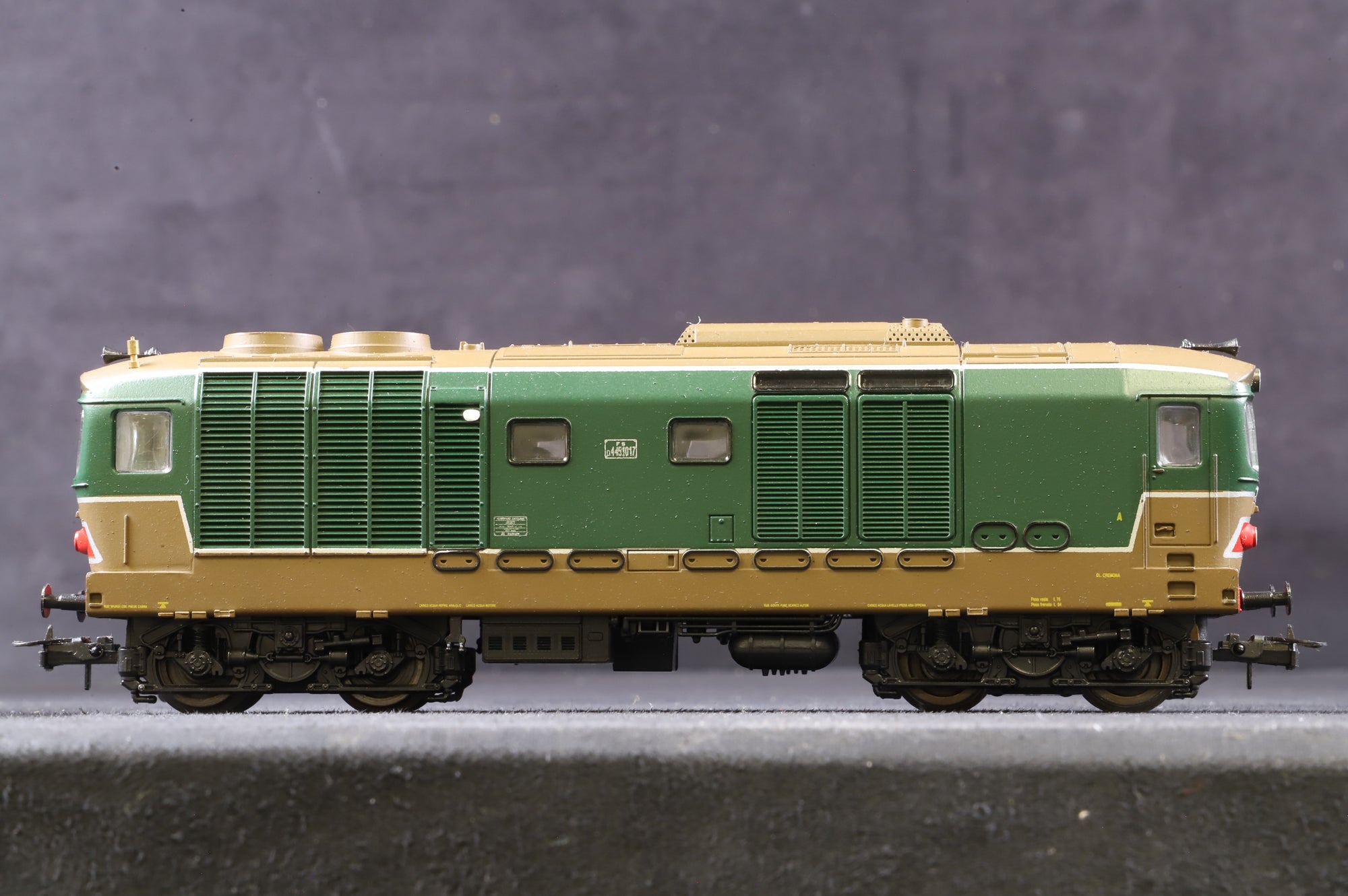 Lima HO 208151 FS Italian Diesel Locomotive Type D445 1028