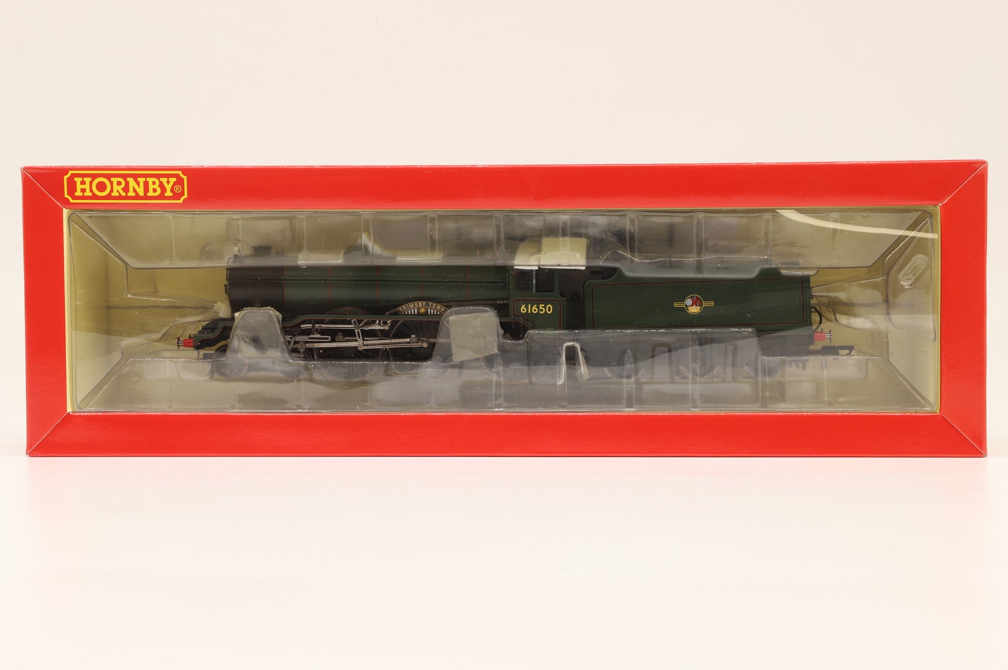 Hornby OO R2922 Class B17/6 '61650' 'Grimsby Town' BR Green L/C
