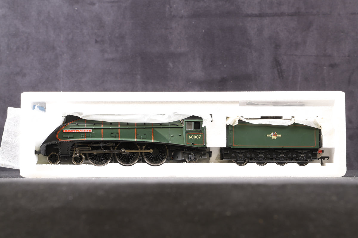 Bachmann OO 31-954A Class A4 &#39;60007&#39; &#39;Sir Nigel Gresley&#39; BR Lined Green L/C