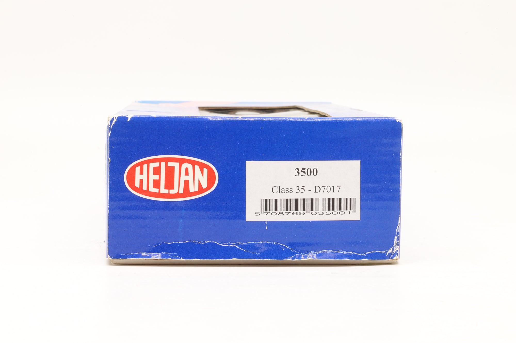 Heljan OO 3500 Class 35 Hymek D7017 in BR Two-Tone Green