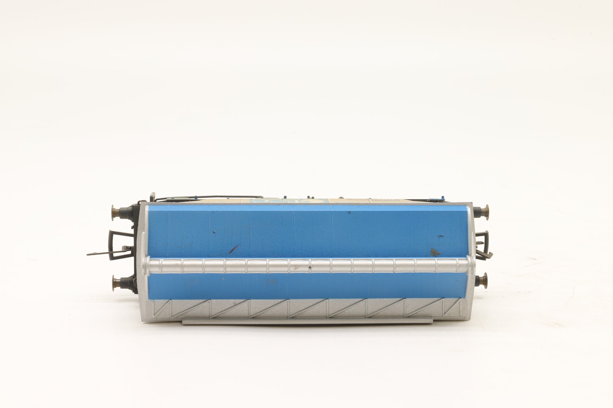 Hornby OO Rake of 3x CDAs in ECC Silver/Blue – Weathered