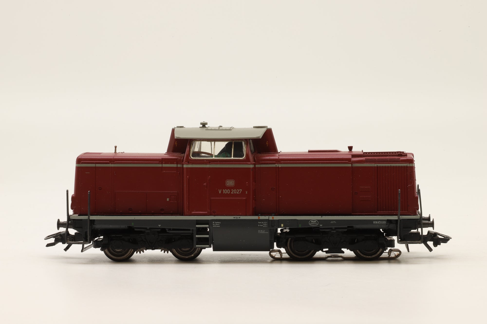WORKSHOP Marklin HO 37724 BR V 100.20 3 Rail Digital Non Runner