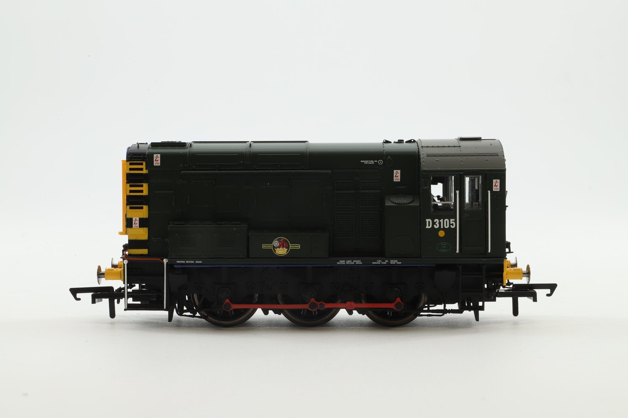 Hornby OO R2903XS Class 08 D3105 in BR Green w/ Wasp Stripes - DCC Sound