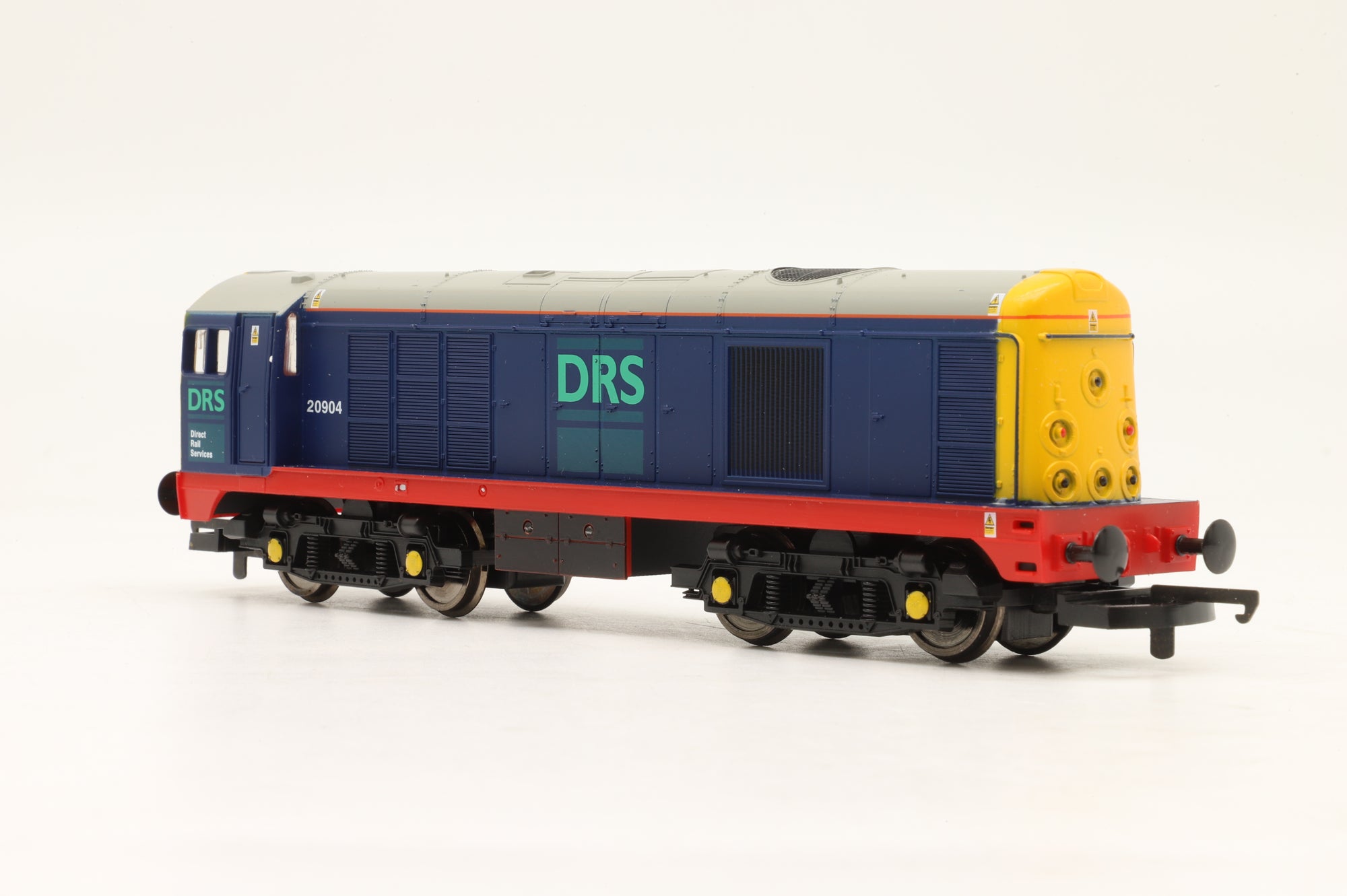 Lima OO L205113 Class 20 DRS '20904' Blue with Red Solebar