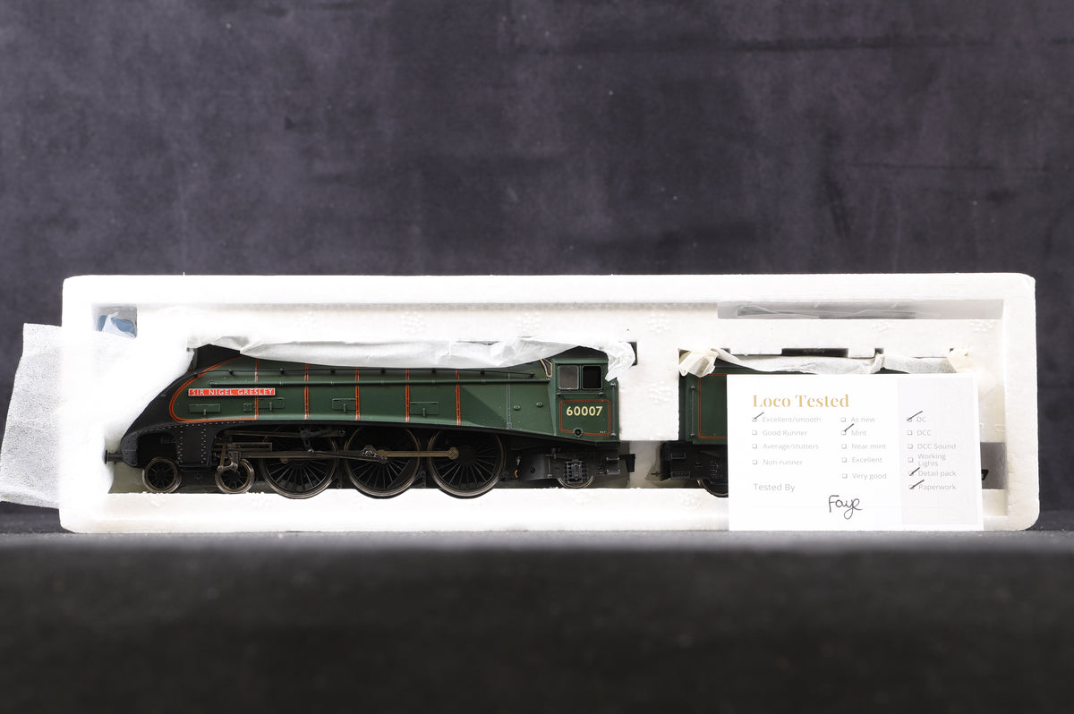 Bachmann OO 31-954A Class A4 &#39;60007&#39; &#39;Sir Nigel Gresley&#39; BR Lined Green L/C