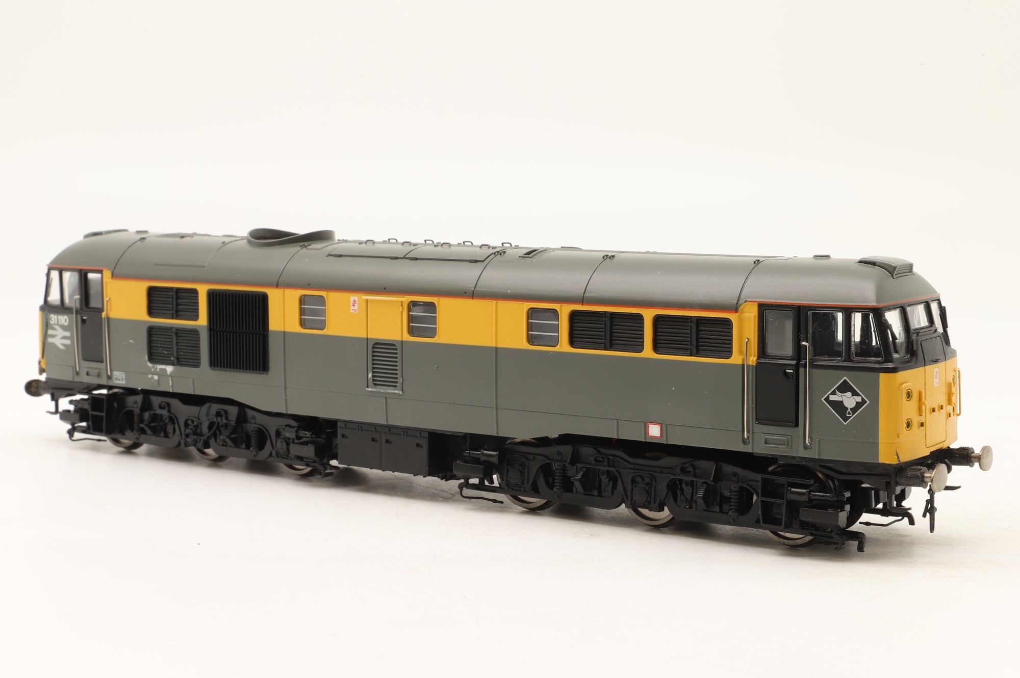 Hornby OO R2421 Class 31 '31110' AIA-AIA Diesel