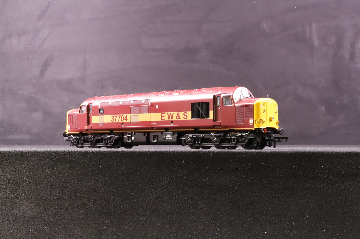 Bachmann OO 32-390DBDS Class 37/7 &#39;37704&#39; EWS &#39;37704&#39; Regional Exclusive Model DCC Sound (Copy)