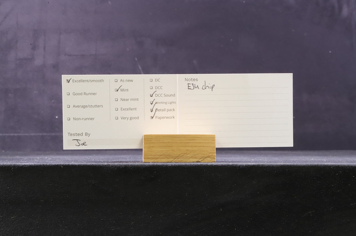 Bachmann OO 32-727DS Class 66 66702 &#39;Blue Lightning&#39; in GBRF Livery - DCC Sound