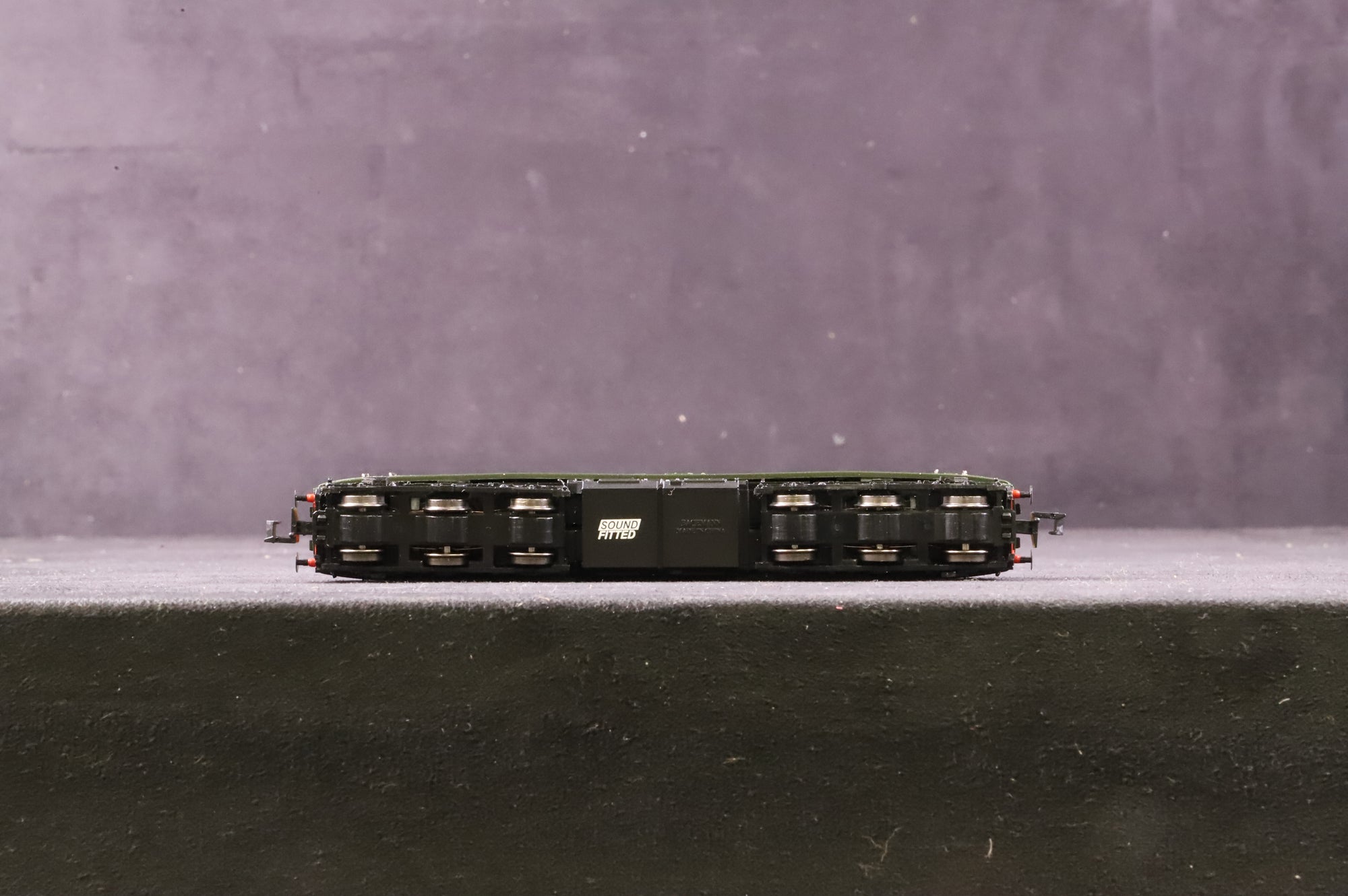 Graham Farish N 371-825DSF Class 47/0 'D1565' BR Green SYP DCC Sound