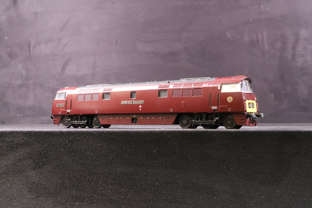 Heljan OO 5200 Class 52 D1073 &#39;Western Bulwark&#39; in BR Maroon