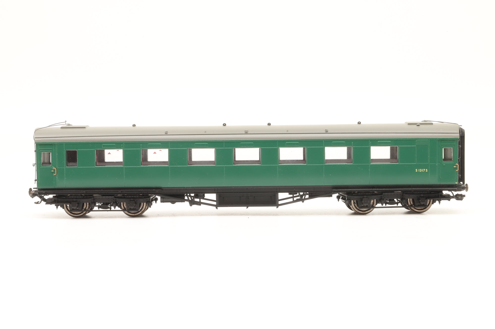 Hornby OO Rake of 3 SR Green Push-Pull Coaches, DCC Lighting Fitted