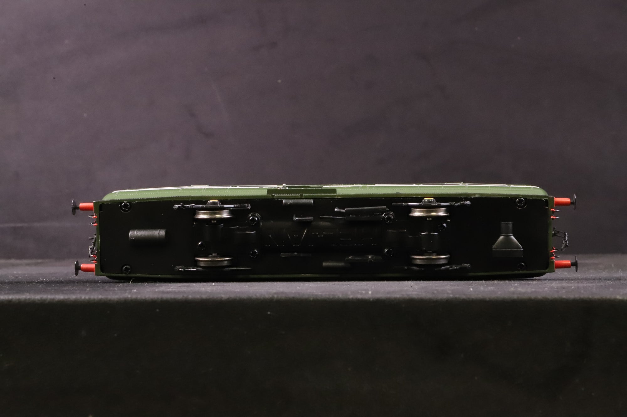 Heljan OO 87061 W&M Railbus E79964 in BR Green w/ Speed Whiskers