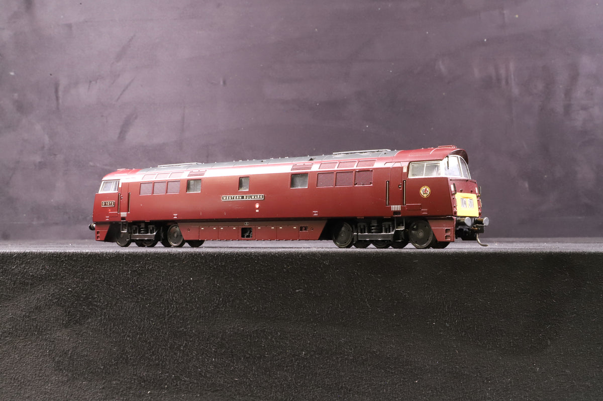 Heljan OO 5200 Class 52 D1073 &#39;Western Bulwark&#39; in BR Maroon