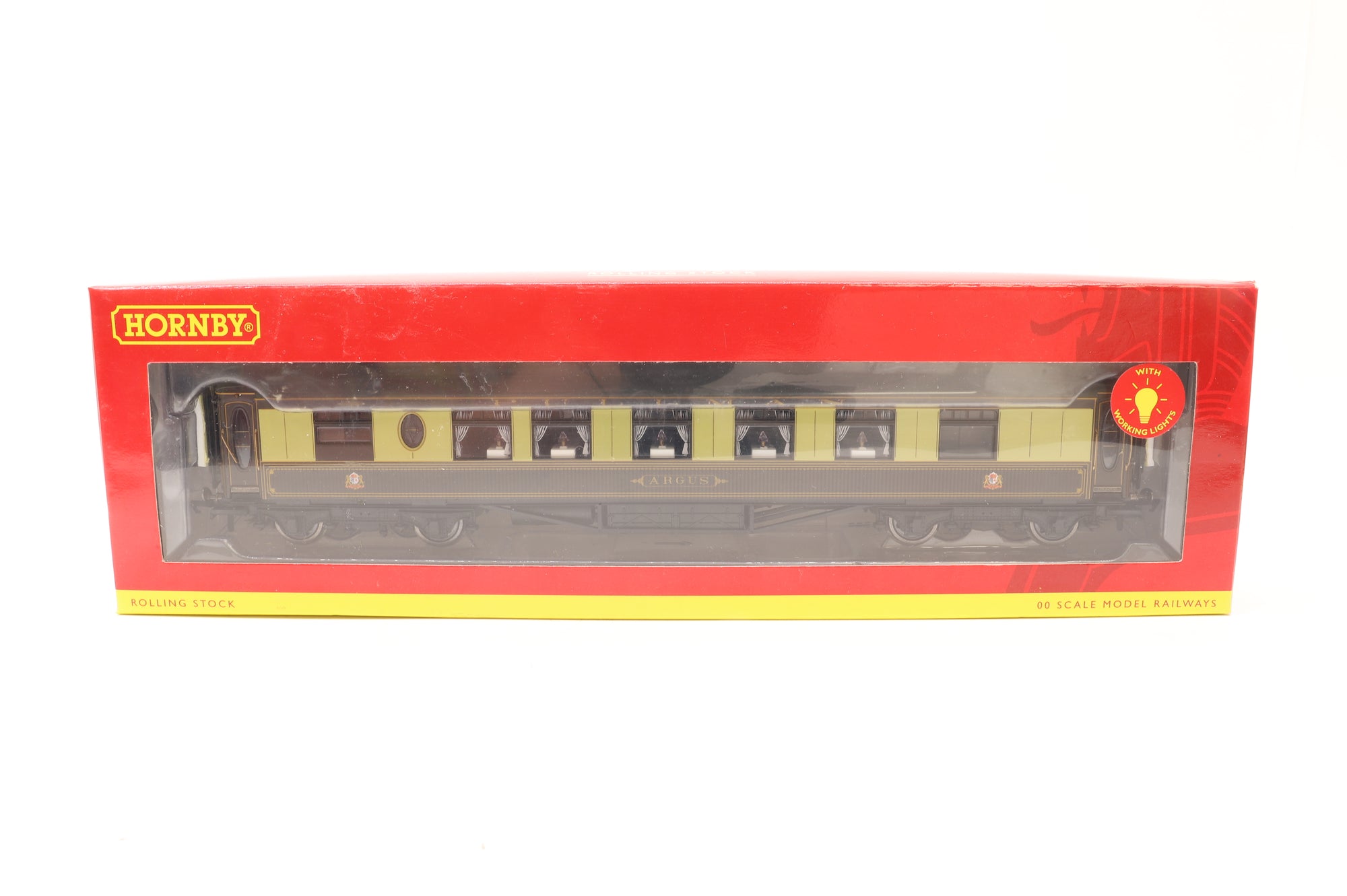 Hornby OO Rake Of 7 Pullman Cars Inc. R4696, R4742, R4740, R4741, R4739 & R4738 x2