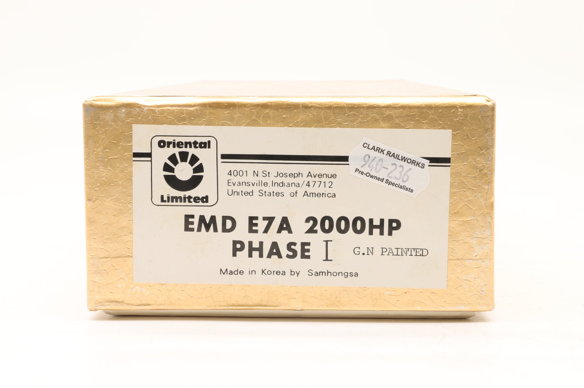 Oriental Limited/Samhongsa HO Brass EMD E7A 2000HP Phase 1 GN, Factory Painted