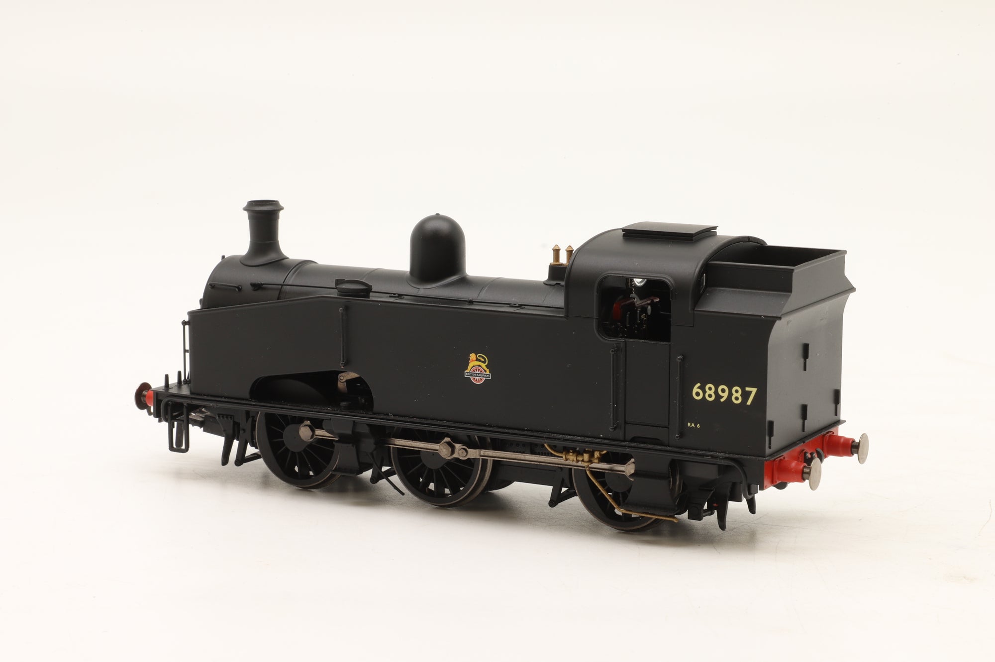 Hornby OO R3325 Class J50 68987 in BR Black w/ Early Crests