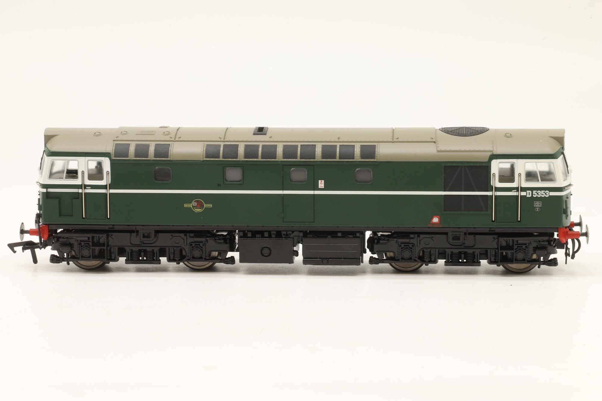 Heljan OO 2724 Class 27 'D5353' BR Green