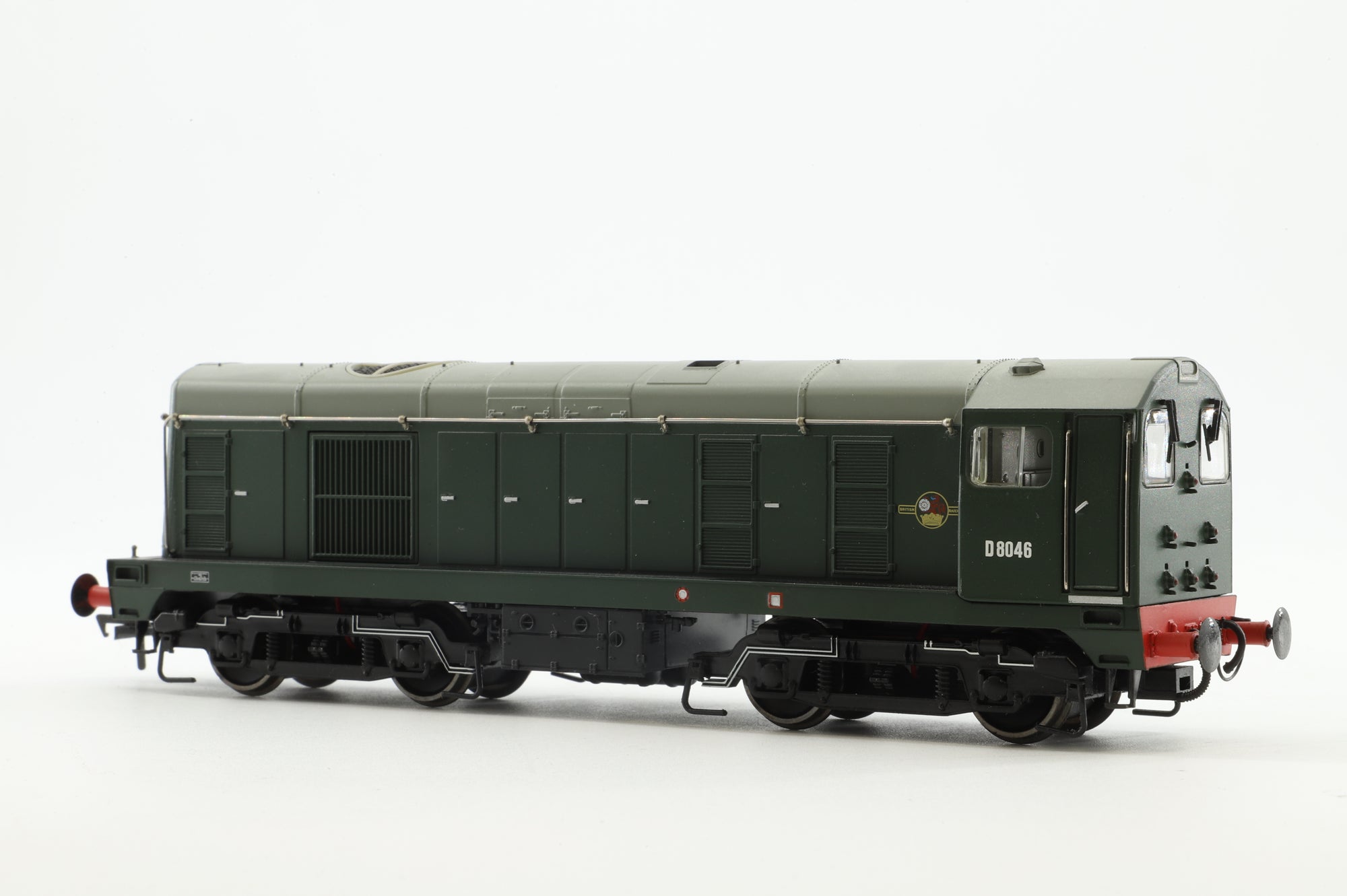 Bachmann OO 32-027A Class 20 Diesel 'D8046' BR Green With Indicator Discs