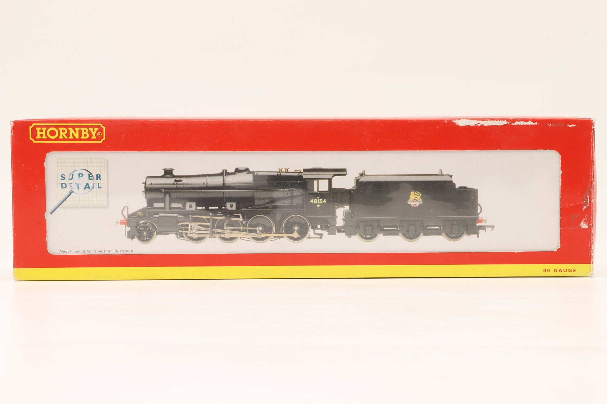 Hornby OO R2229 Class 8F 48154 in BR Black E/C