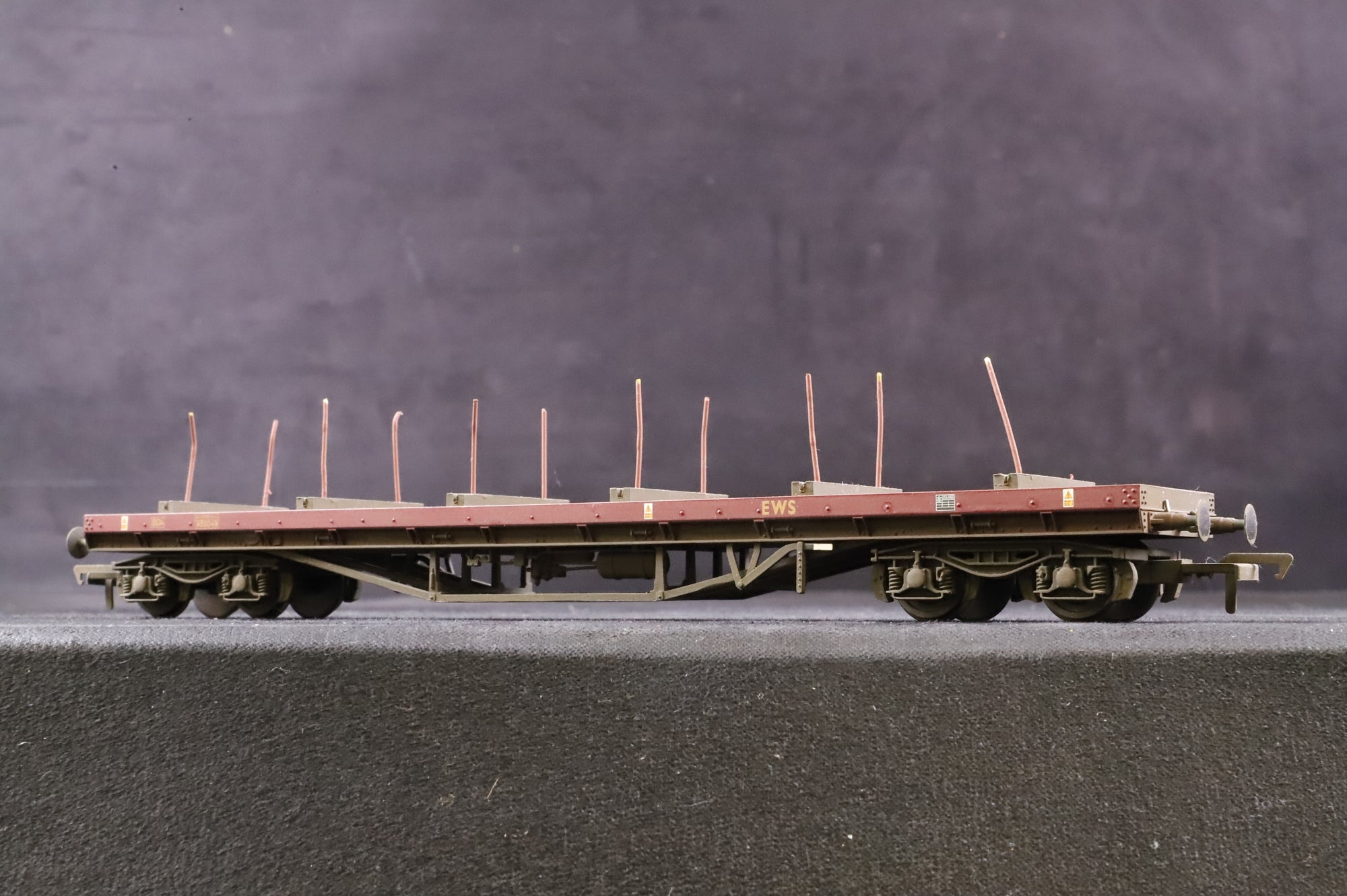 WORKSHOP Bachmann OO Rake of 3 EWS BDA Bogie Bolster Wagons, Inc. 38-152 & 2 x 38-152A