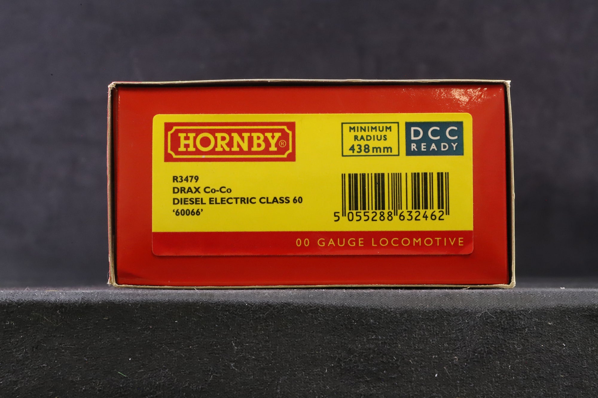 Hornby OO R3479 Class 60 60066 in Drax Livery