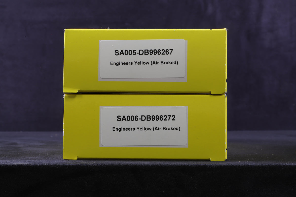 Flangeway OO Pair of Salmon Wagons (Air Braked), Inc. SA006-DB996272 &amp; SA006-DB996267