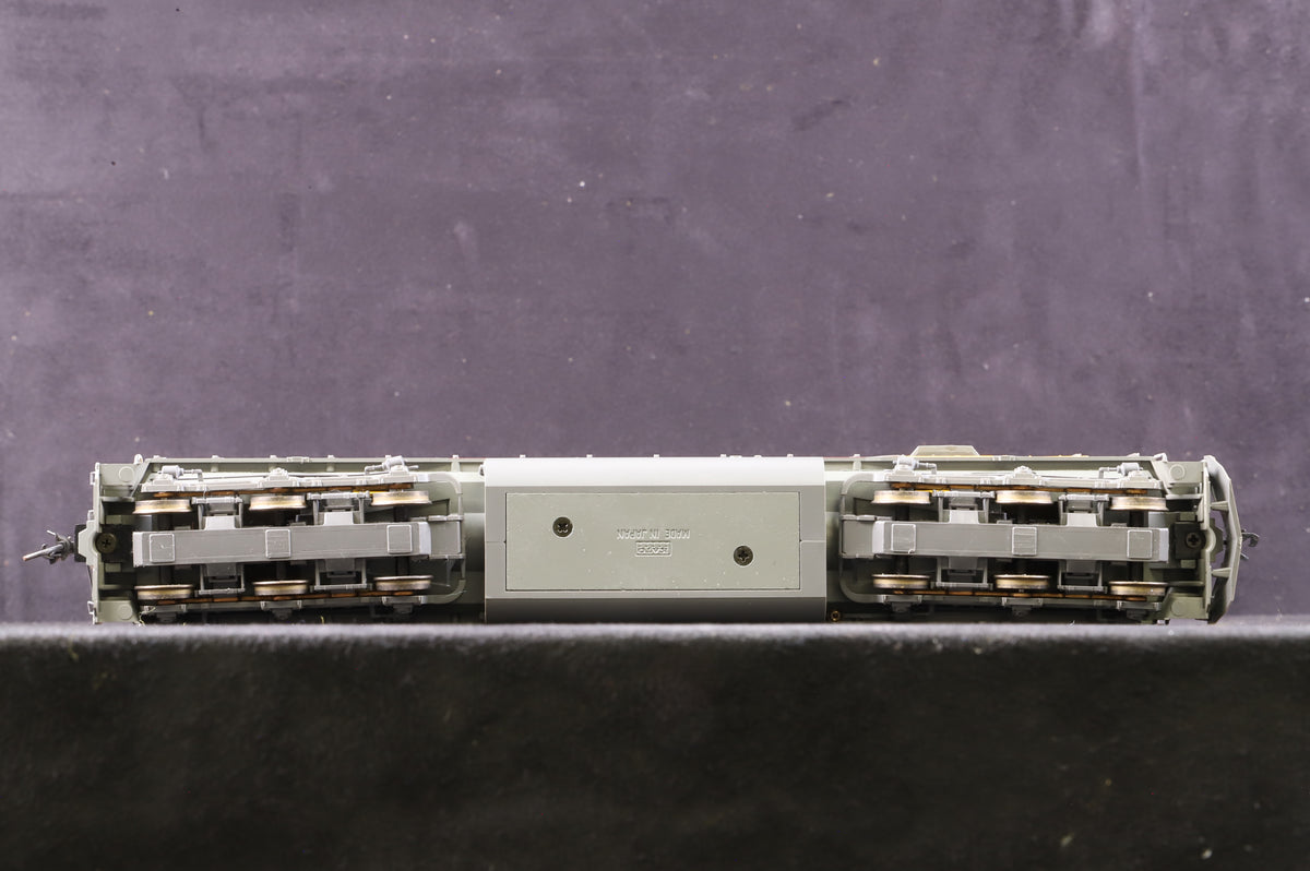 Kato HO 37-2807 EMD SD40-2 4213 in Union Pacific Livery