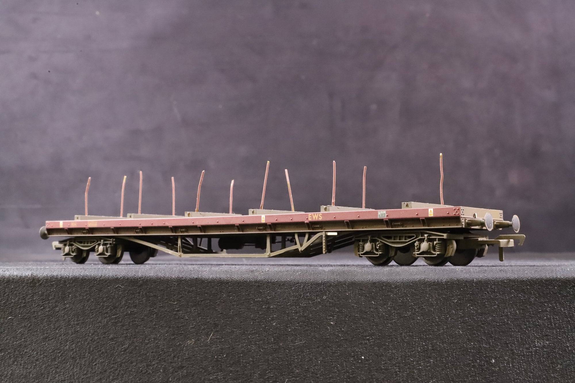 WORKSHOP Bachmann OO Rake of 3 EWS BDA Bogie Bolster Wagons, Inc. 38-152 & 2 x 38-152A