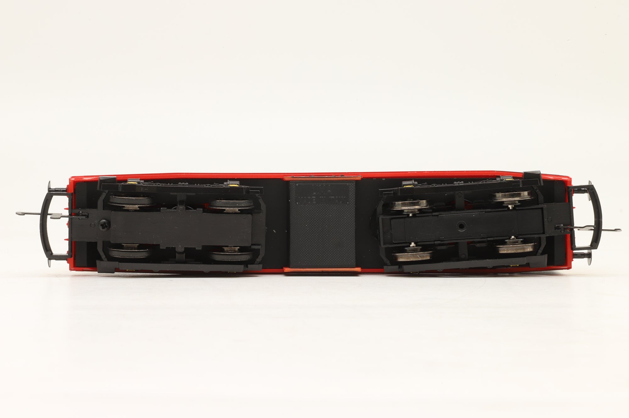 Lima OO L205113 Class 20 DRS '20904' Blue with Red Solebar