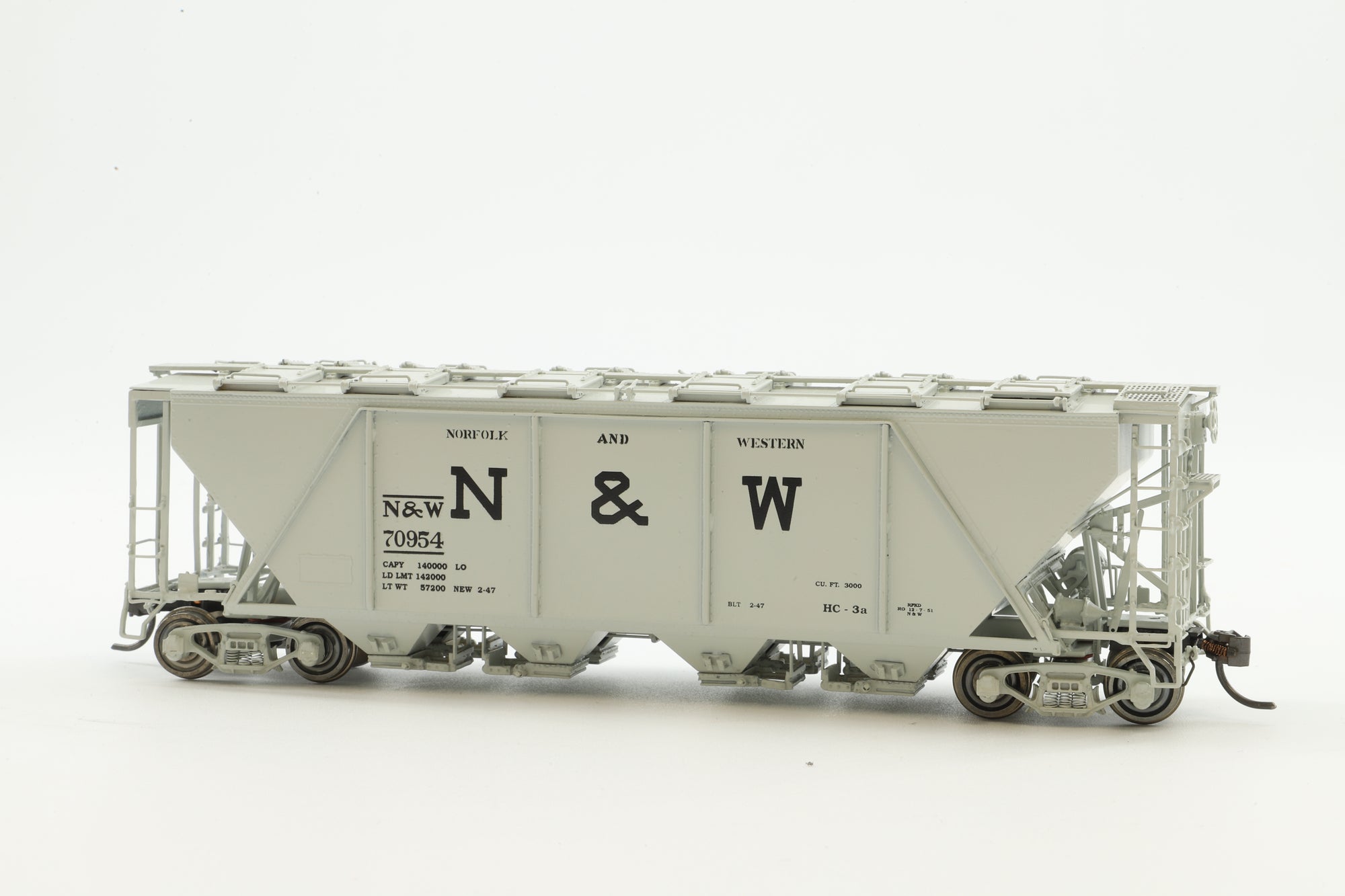 Overland Models HO Brass OMI-3340.1 Hopper Covered N&W Class HC-3a  Gray, LTD '70954'