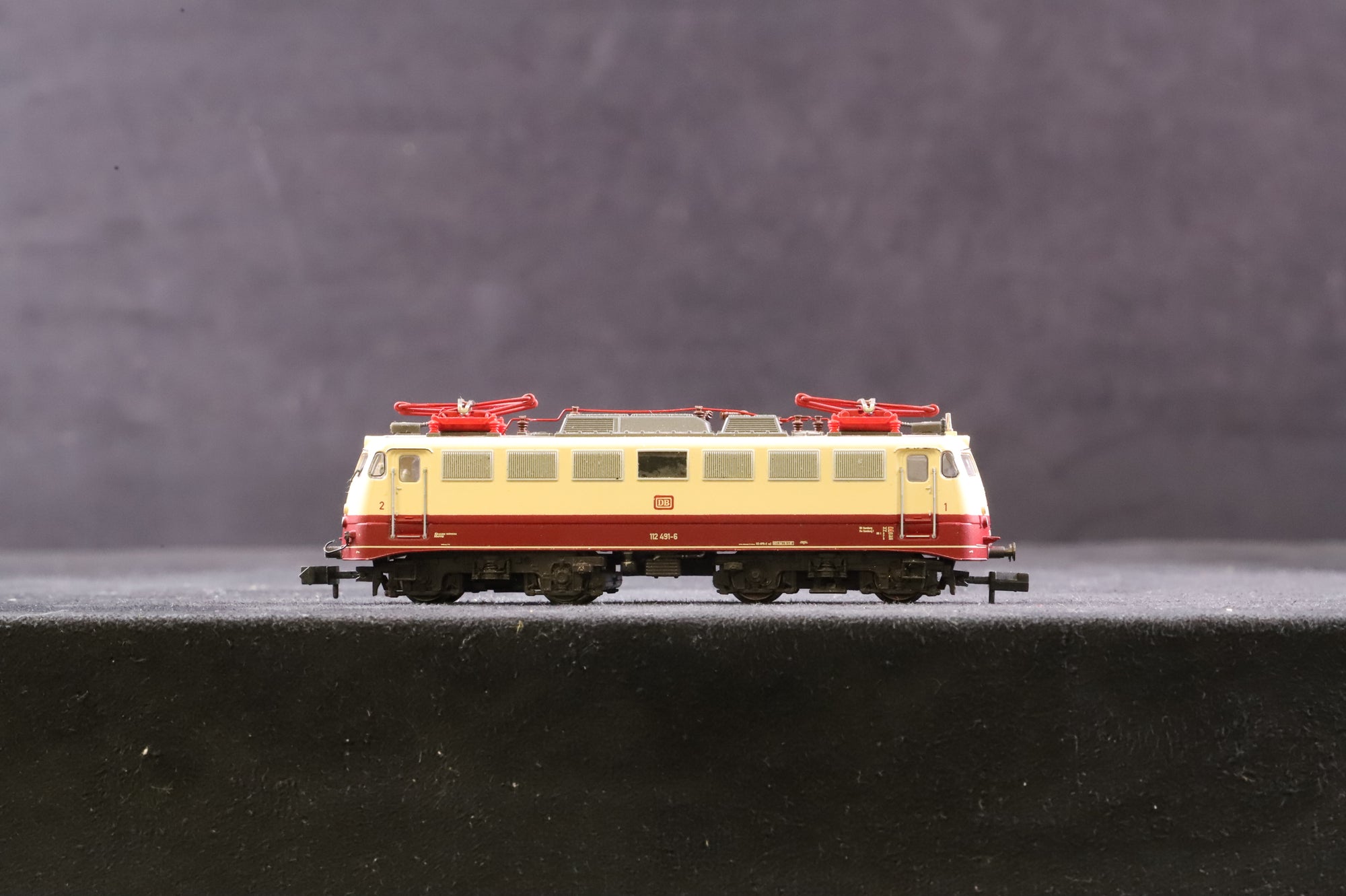 Fleischmann N 733803 Class BR 112 Electric Locomotive DCC Fitted