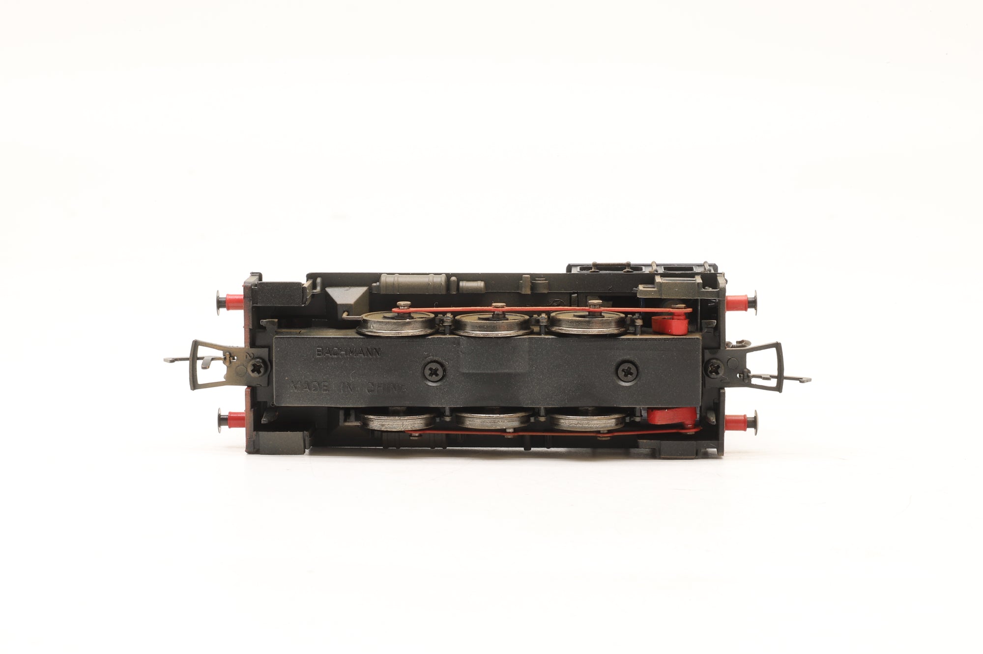 Bachmann OO 31-339 Class 04 11217 in BR Black w/ Early Crests – Weathered
