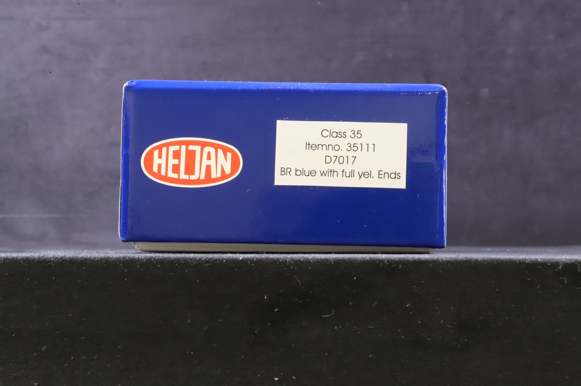 Heljan OO 3511 Class 35 Hymek 'D7017' BR Blue Full Yellow Ends