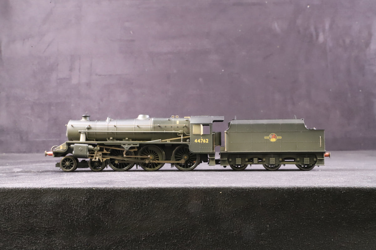 Hornby OO R2360 Class 5MT &#39;44762&#39; BR Black Weathered