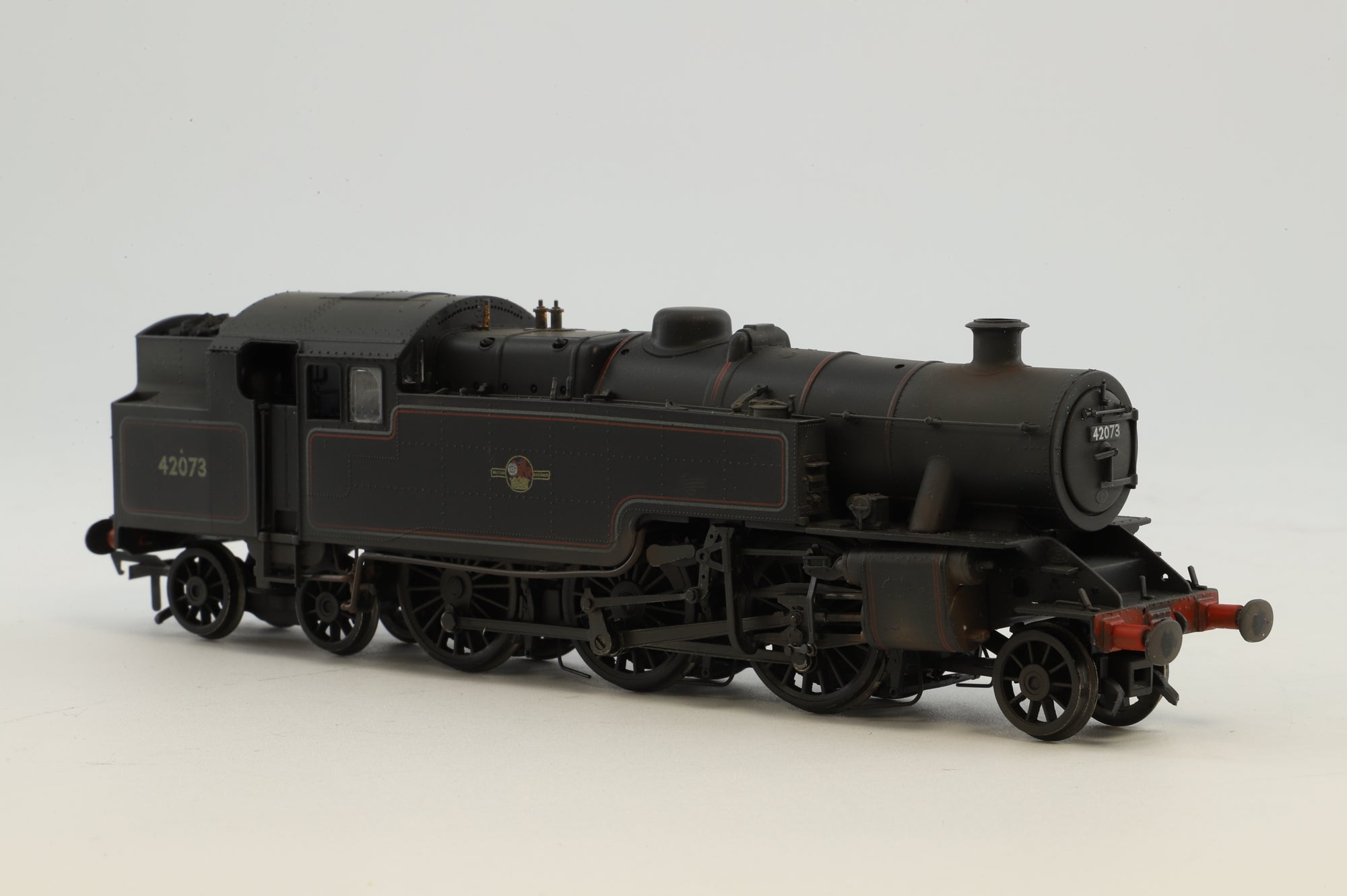 Bachmann OO 32-877 Fairburn Tank '42073' BR Lined Black L/C Weathered DCC Sound