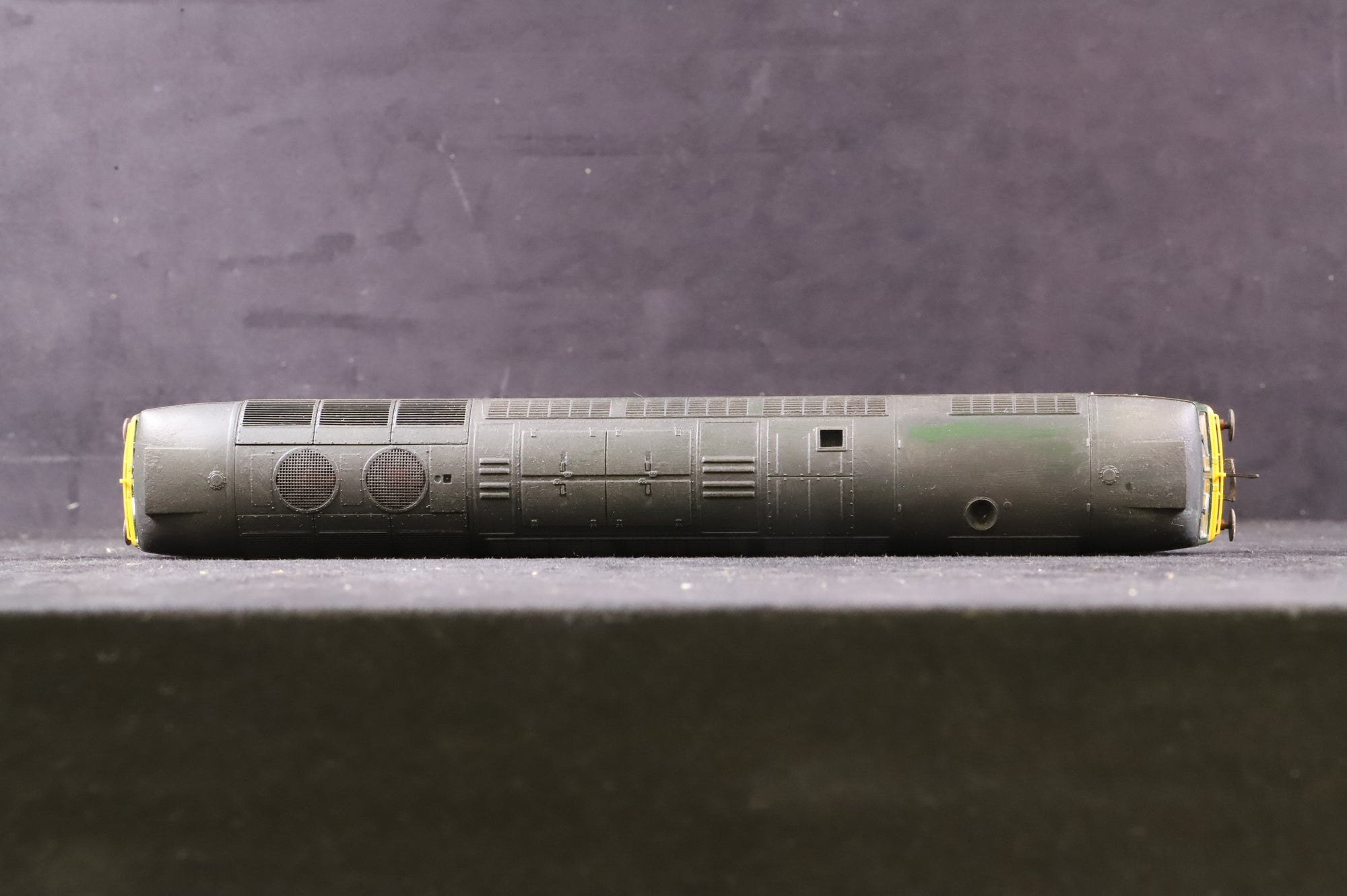 WORKSHOP Bachmann OO 32-800 Class 47 'D1500' BR Two Tone Green L/C Weathered