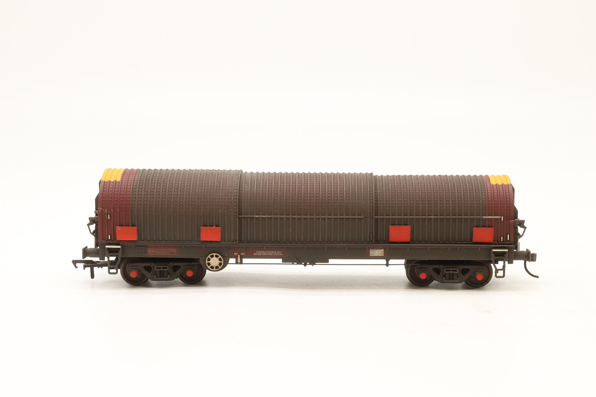 Bachmann OO Rake of 6x BRA Wagons in EWS Liveries – Weathered
