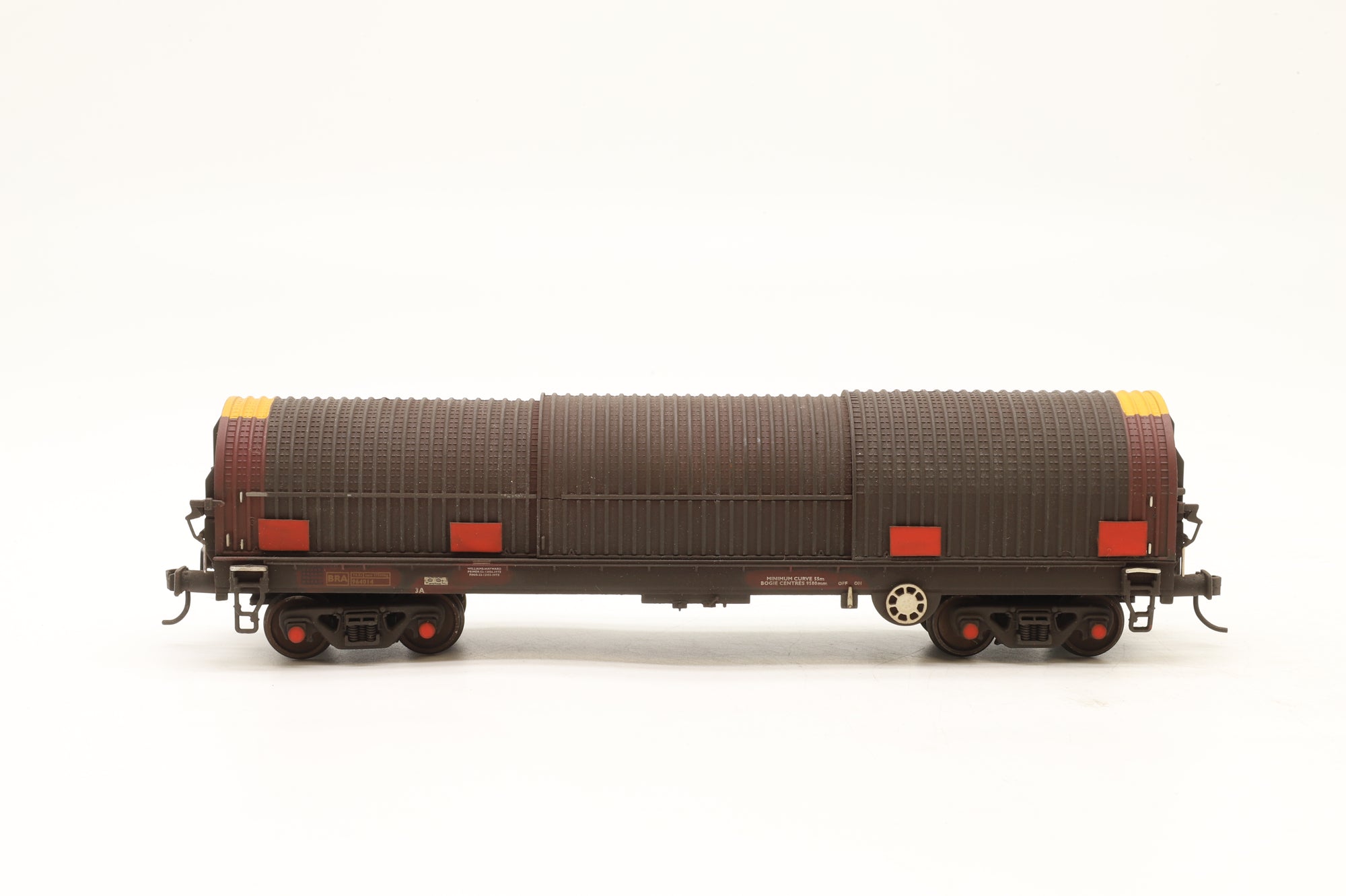 Bachmann OO Rake of 6x BRA Wagons in EWS Liveries – Weathered