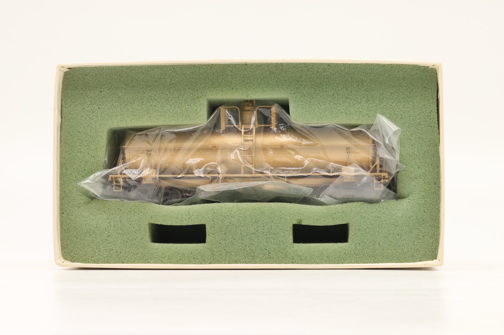 Lambert Associates/Kumata HO Brass ICC 103-BW 8,000 Gallons Tank Car, Plain Brass