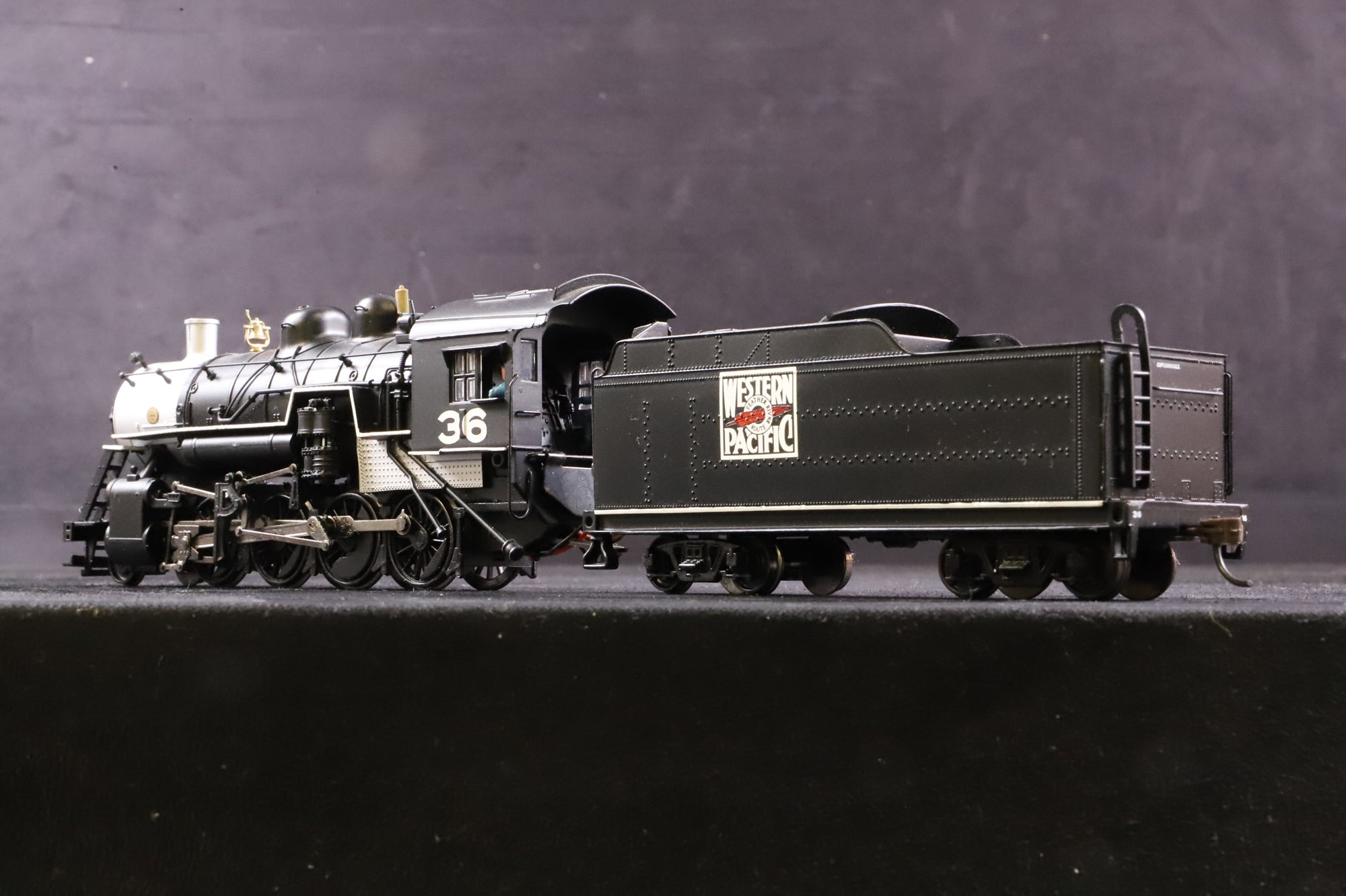 Spectrum HO 11421 Baldwin 2-8-0 No.36 in Western Pacific Black