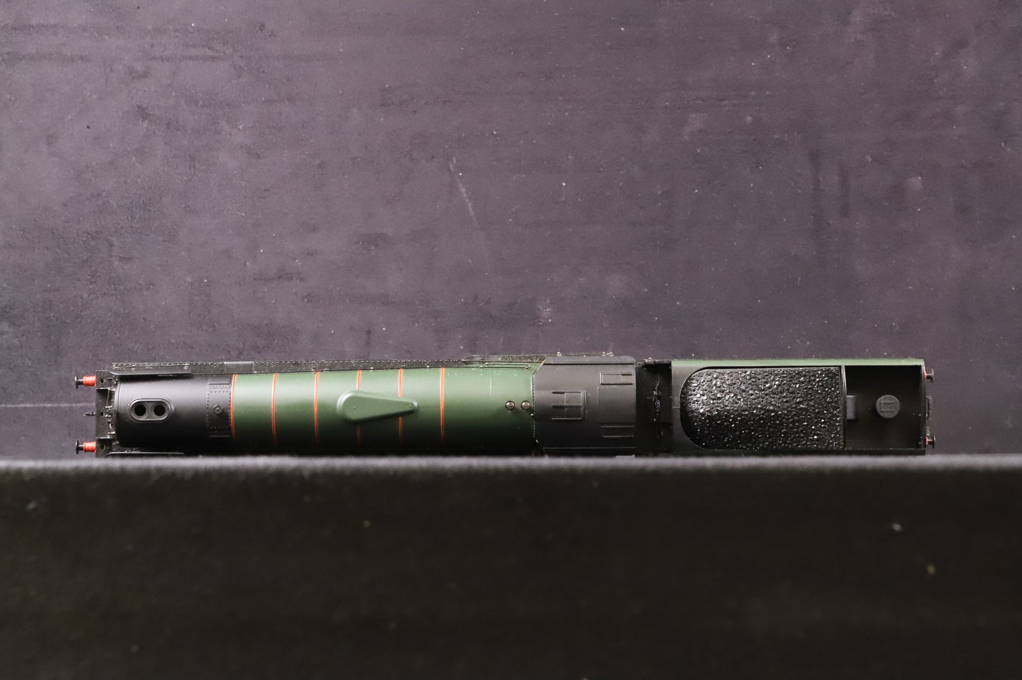 Bachmann OO 32-555 Class A1 '60130' 'Kestrel' BR Green L/C