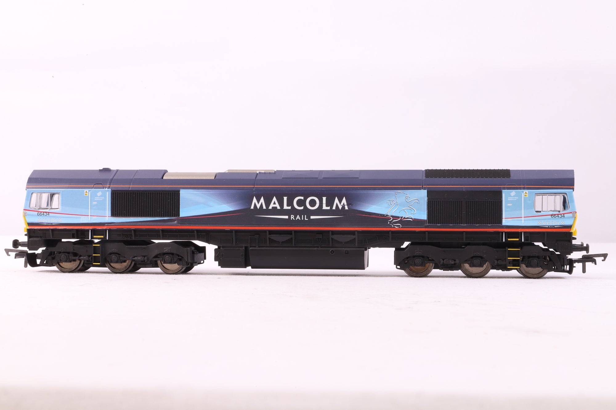 Hornby OO R3920 Class 66 '66434' Malcolm Logistics