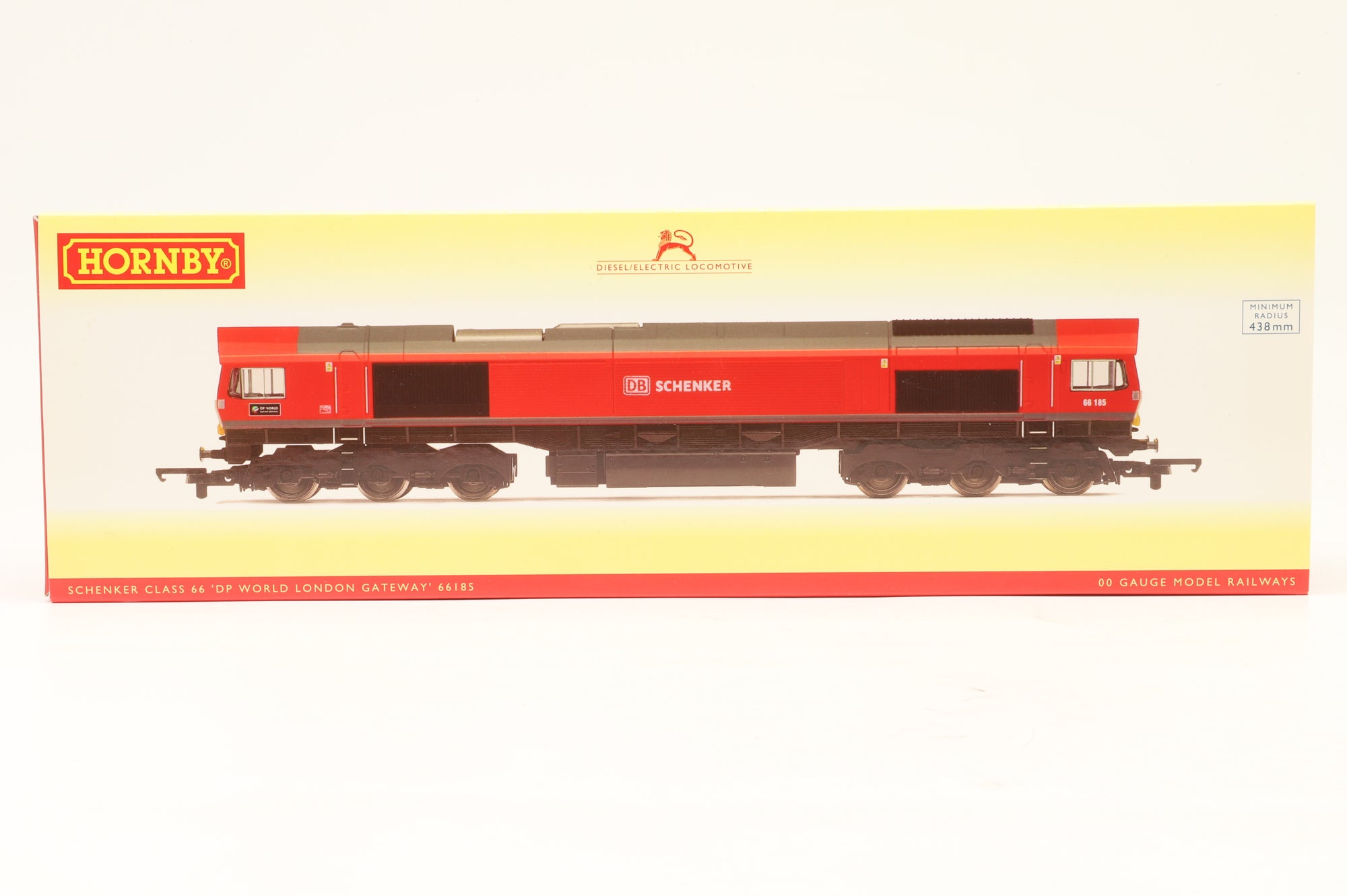 Hornby OO R3486 Class 66 66185 in DB Schenker Red