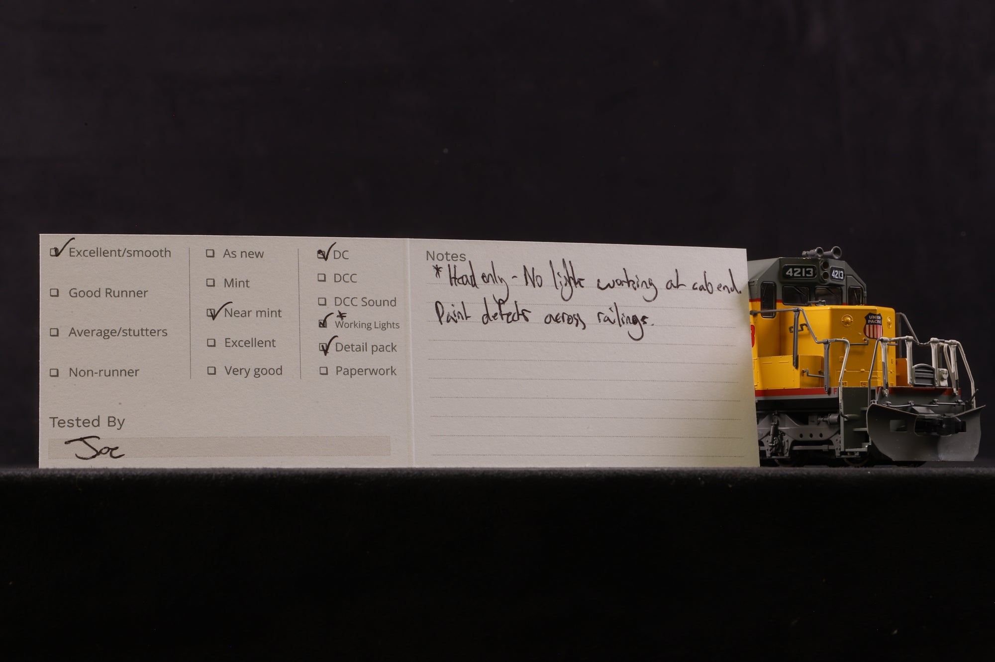 Kato HO 37-2807 EMD SD40-2 4213 in Union Pacific Livery