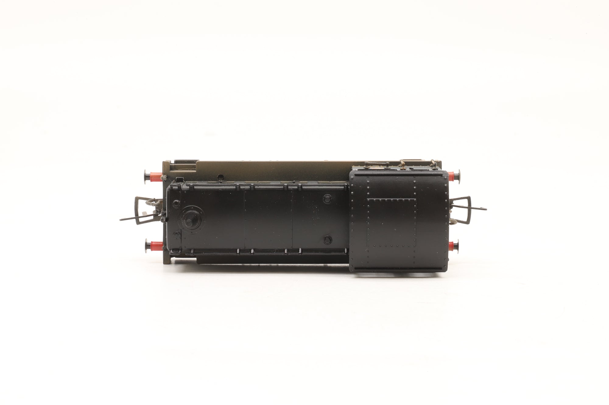 Bachmann OO 31-339 Class 04 11217 in BR Black w/ Early Crests – Weathered