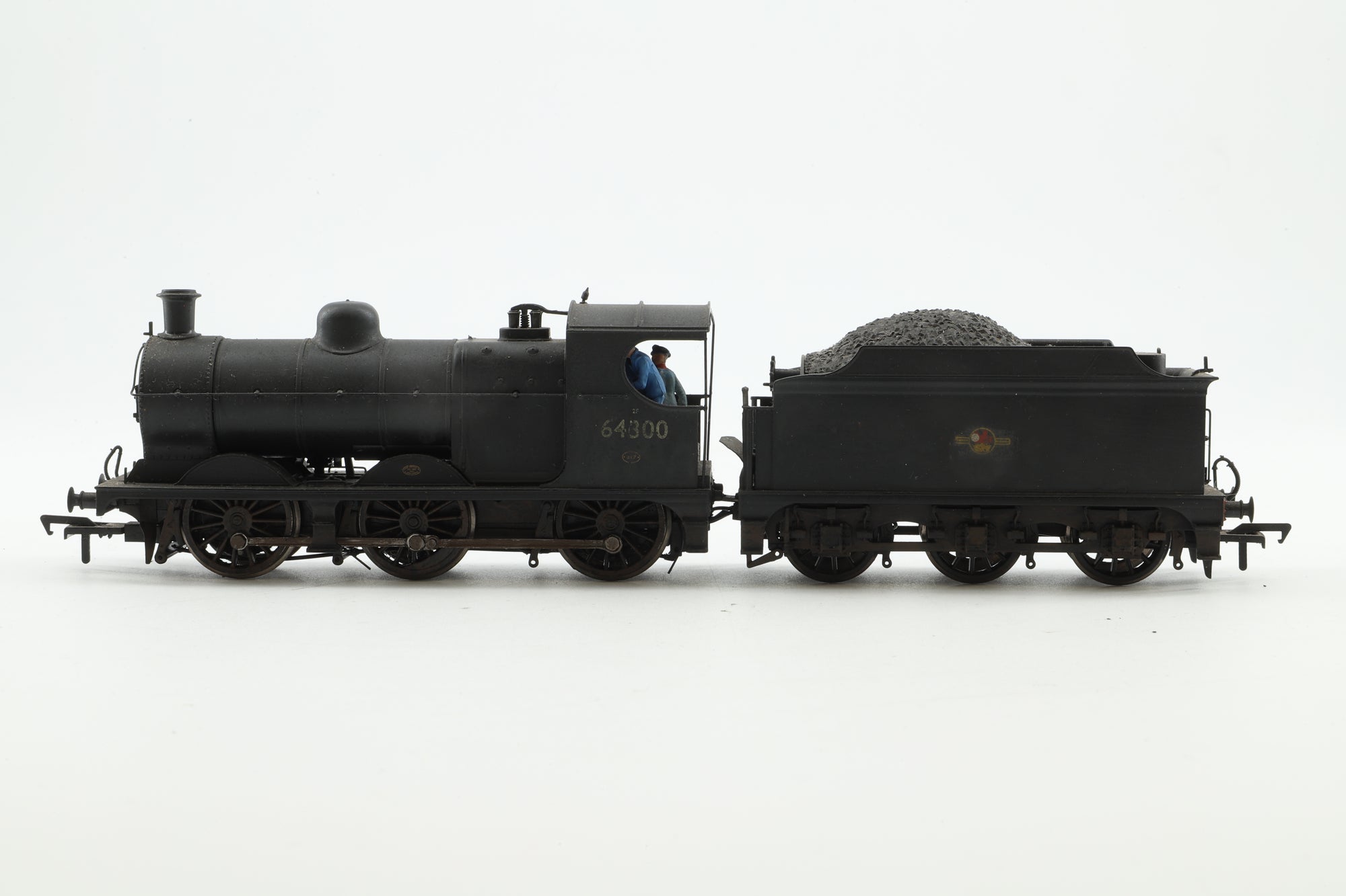 Bachmann OO 31-318 Class J11 '64300' BR Late Crest, Re-Numbered & Crested, Weathered, DCC Sound