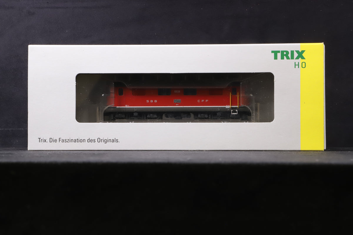 Trix HO 22245 Serie Re 4/4 I No.10036 in SBB/CFF Red - DCC Sound