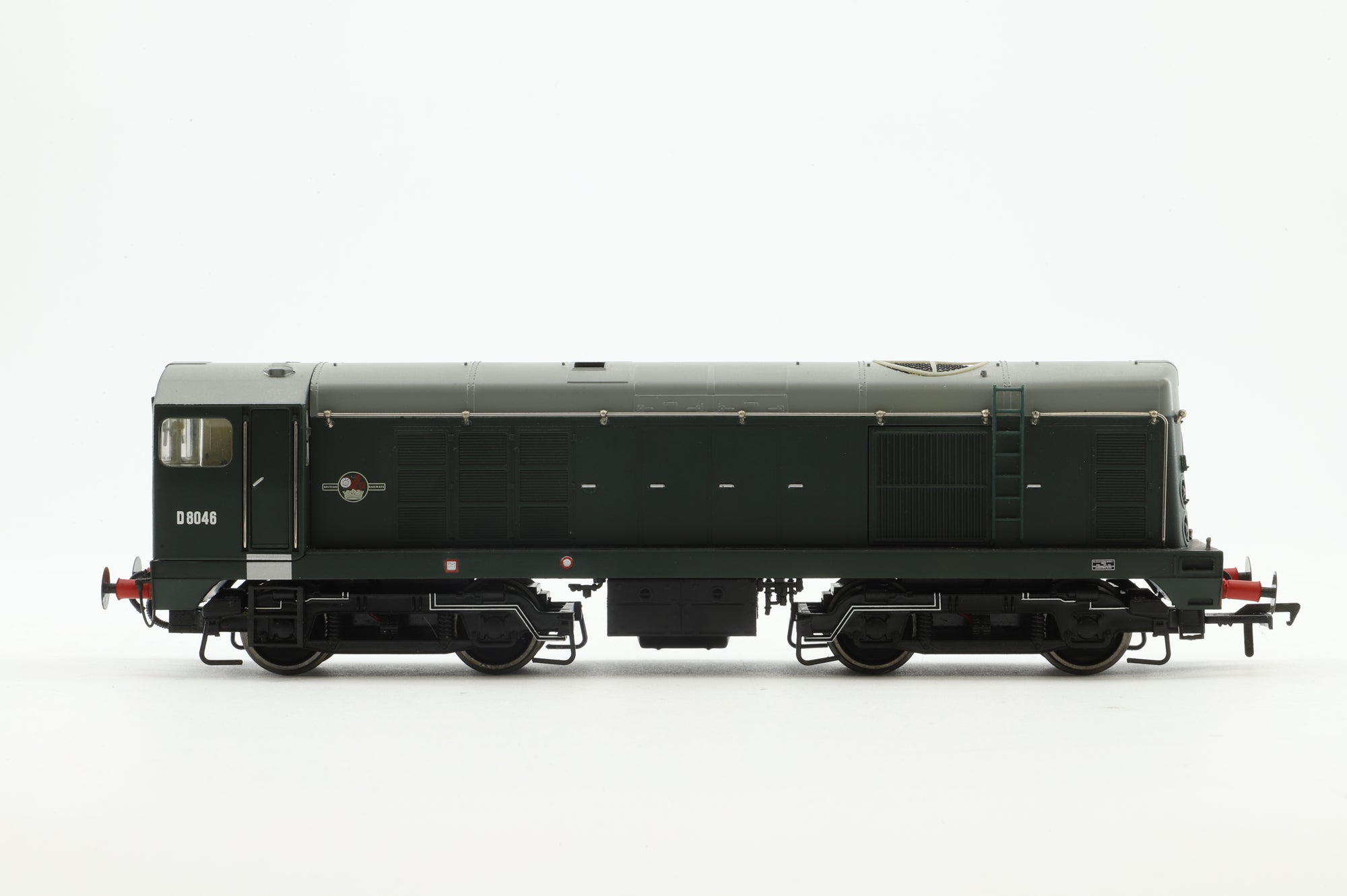Bachmann OO 32-027A Class 20 Diesel 'D8046' BR Green With Indicator Discs