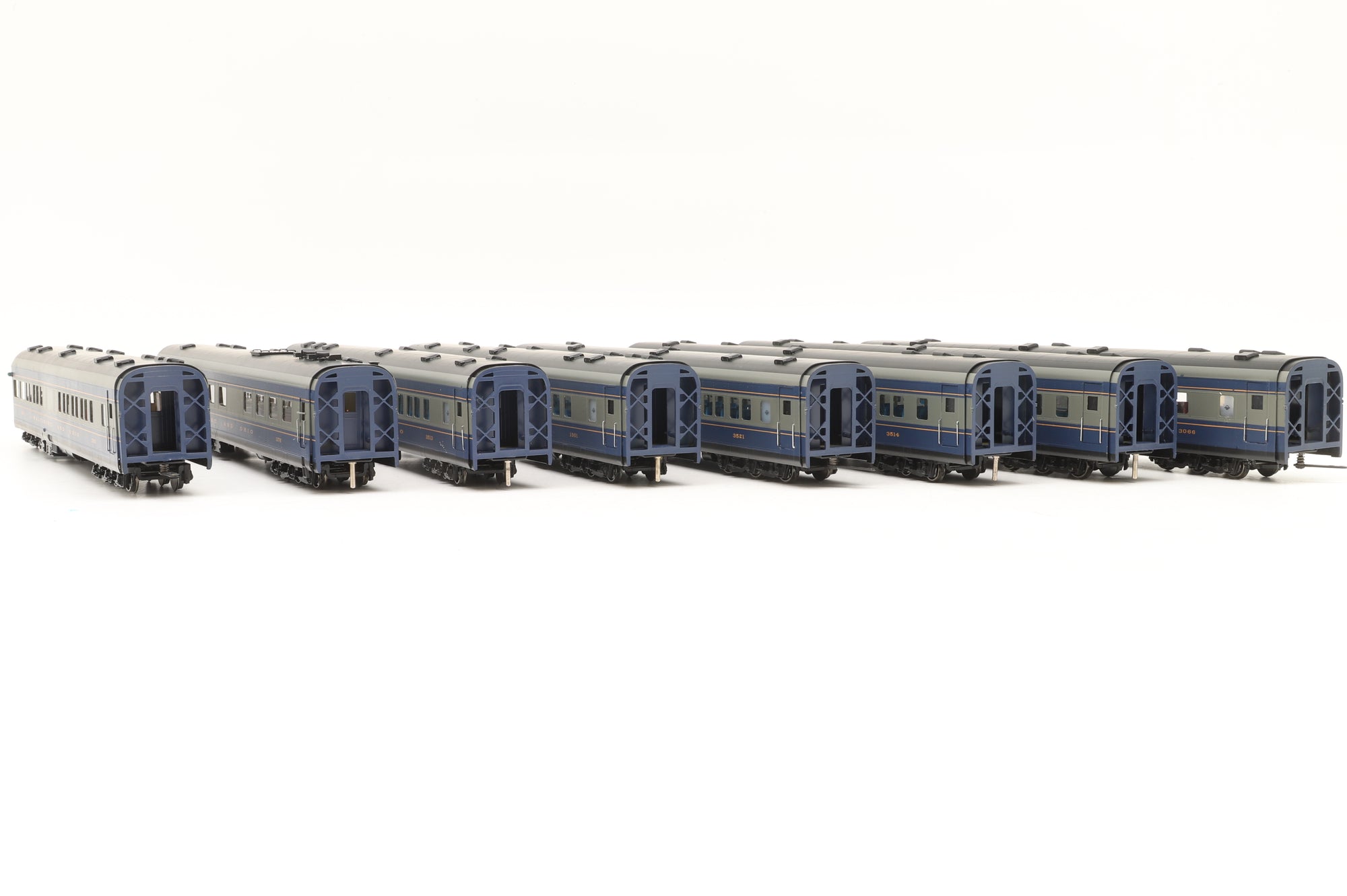 MTS Imports HO Brass Baltimore & Ohio Passenger Car Set 'The Royal Blue' Factory Painted