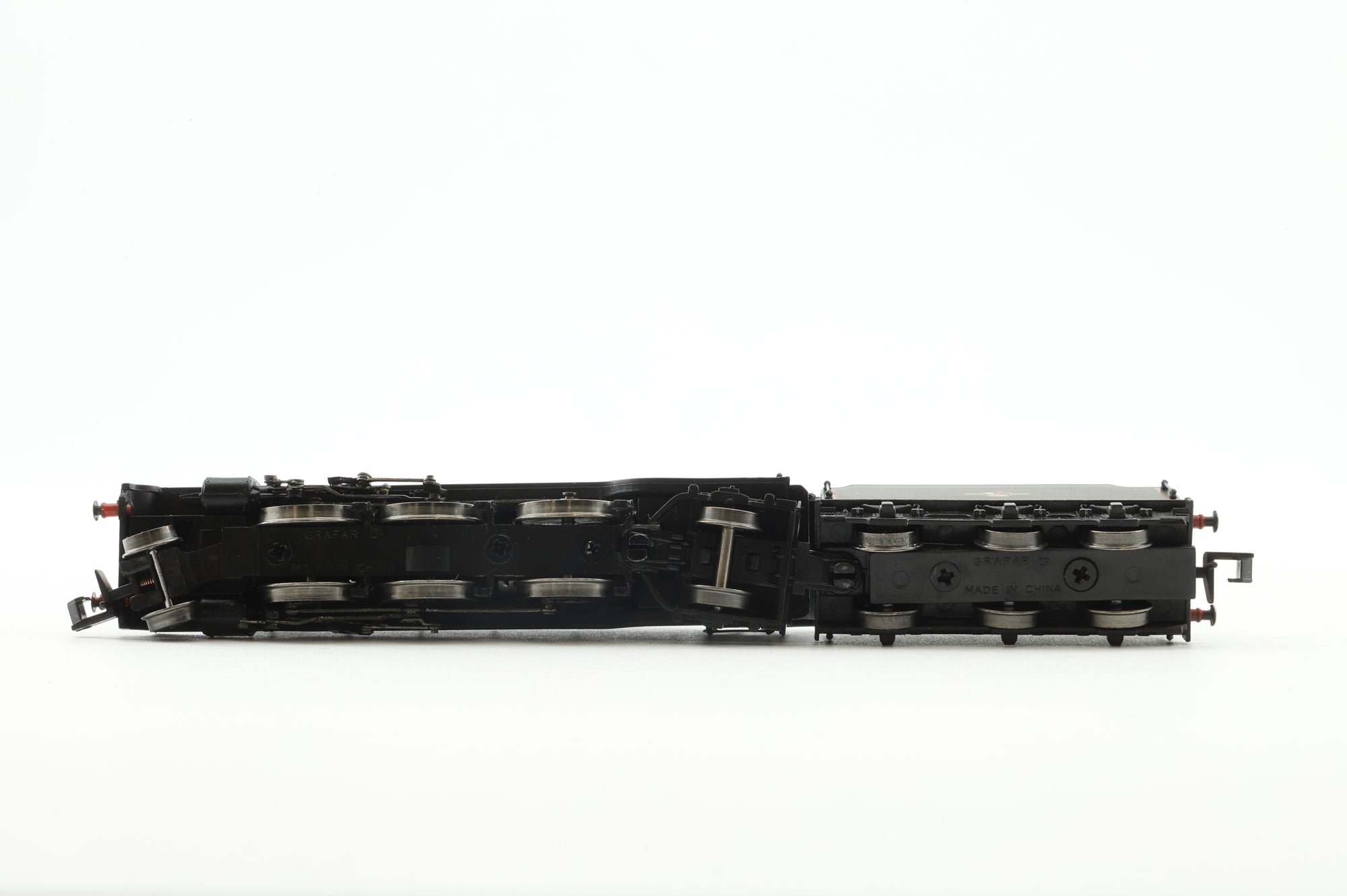Graham Farish N 372-600 Class V2 '60800' 'Green Arrow' Lined Green L/C